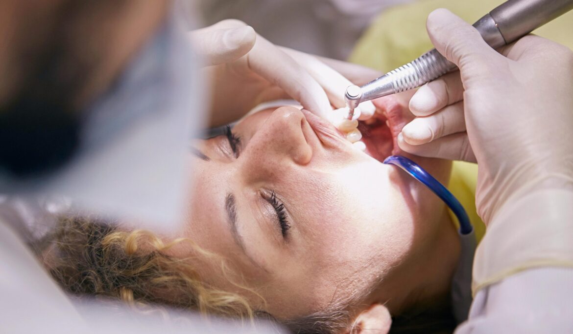 Tips to Relieve Dental Anxiety: How to Feel Relaxed and Confident at the Dentist