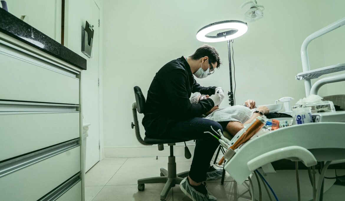 Common Dental Emergencies: What You Need to Know and How to Act Quickly