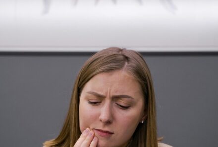 Teething Symptoms and Advice: An Effective Guide for Parents