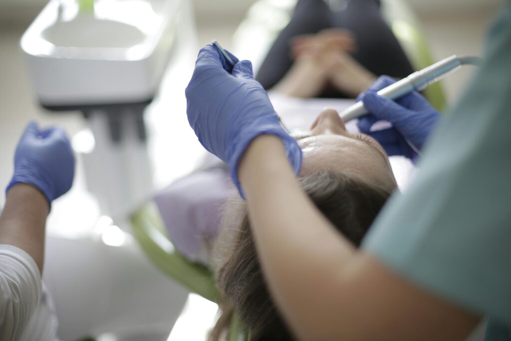 24 hour dentist