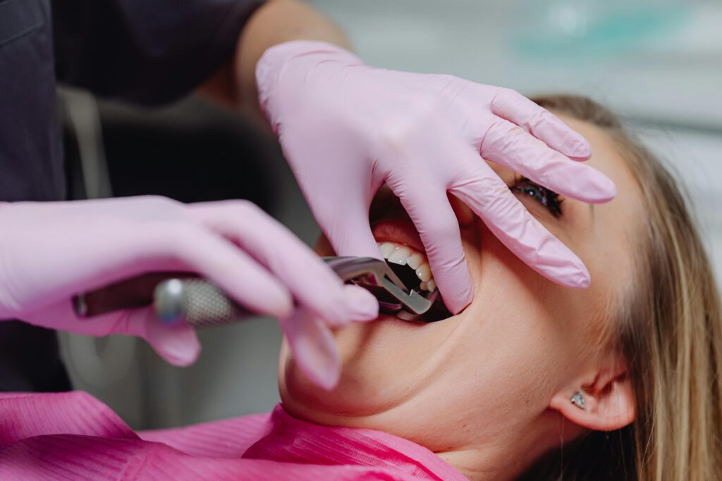 things to avoid after tooth extraction