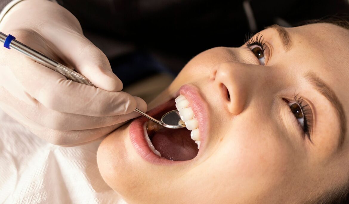 How to Choose a Good Dentist: A Complete Guide to Making the Right Decision