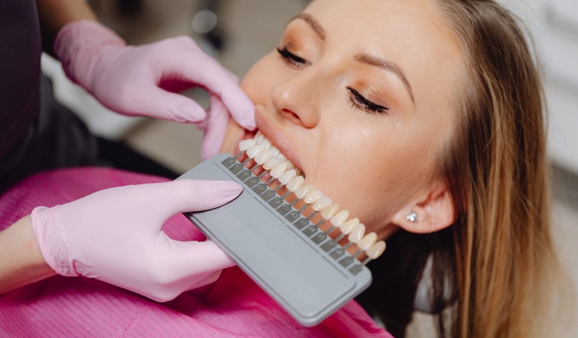 What Do Cosmetic Dental Specialists Do?